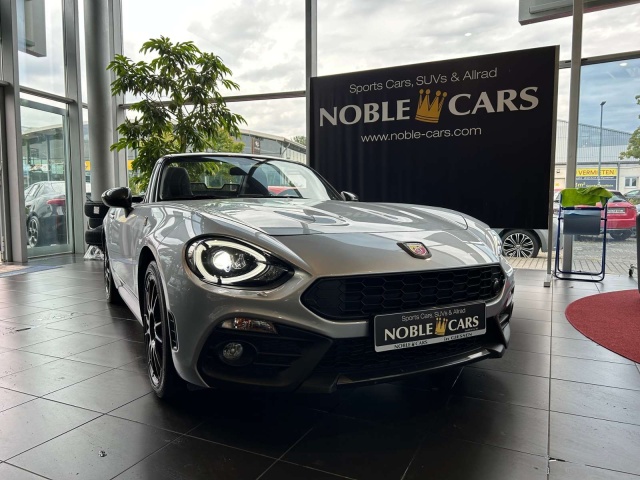 Abarth 124 Spider