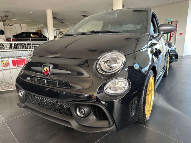 Abarth 695