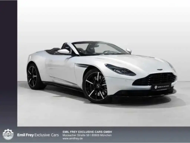 Aston Martin DB11