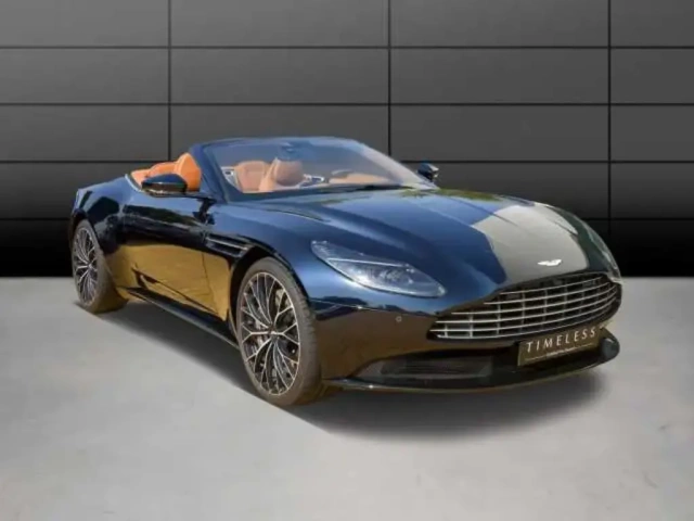 Aston Martin DB11