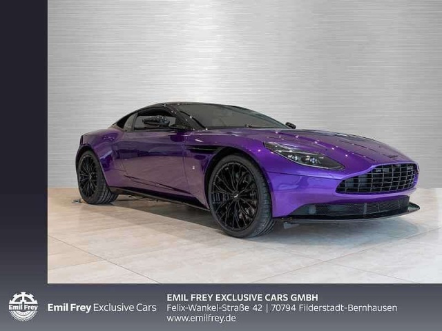 Aston Martin DB11