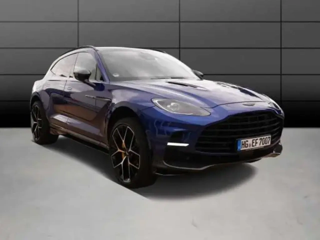 Aston Martin DBX