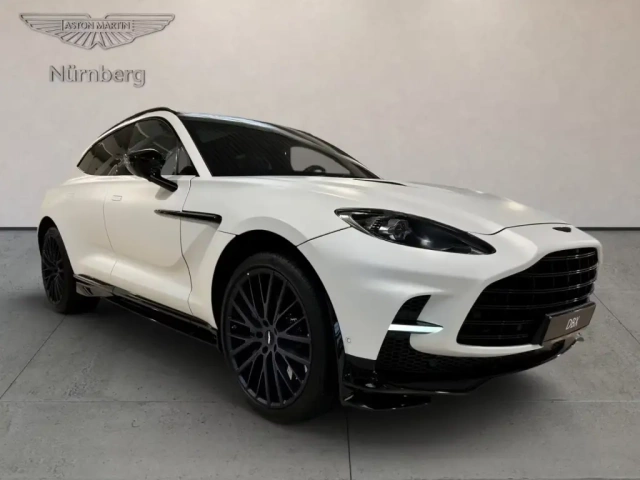 Aston Martin DBX