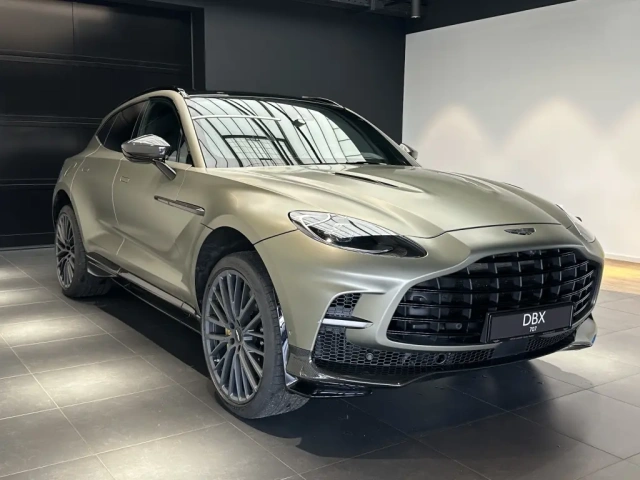 Aston Martin DBX