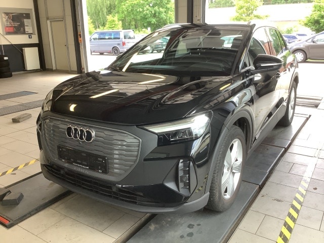 Audi Q4