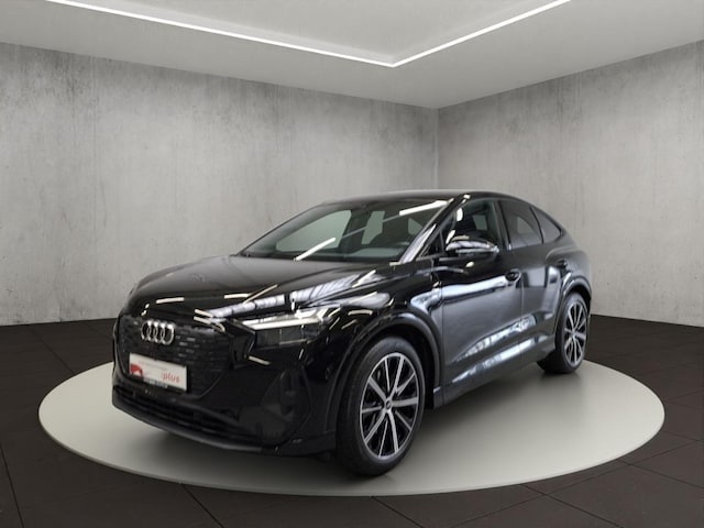 Audi Q4
