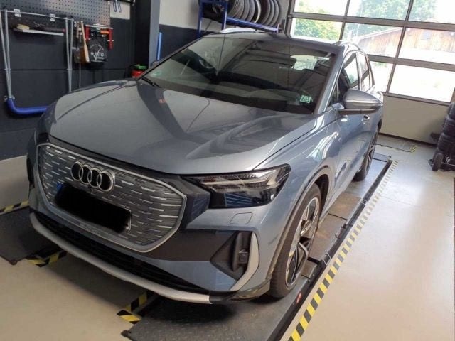 Audi Q4
