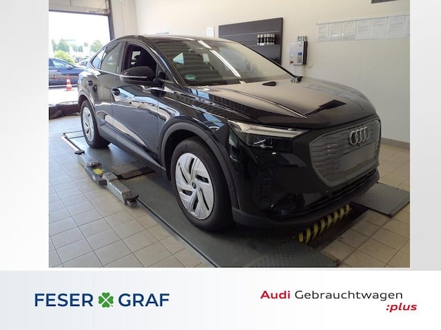 Audi Q4