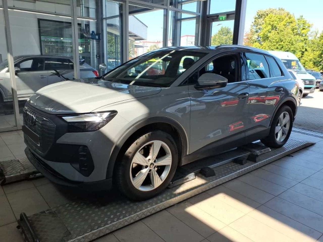 Audi Q4