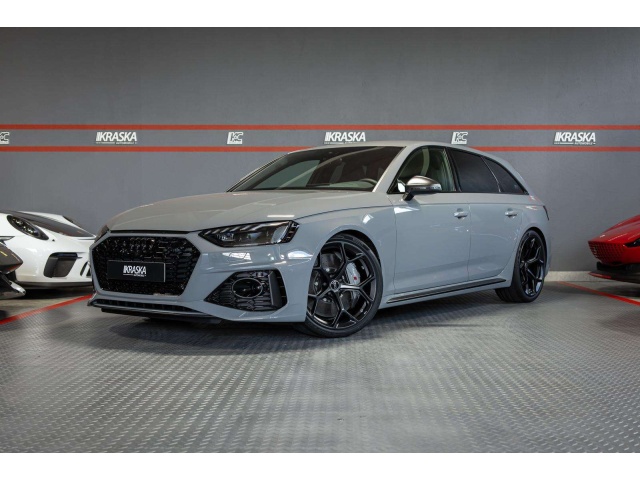 Audi RS4