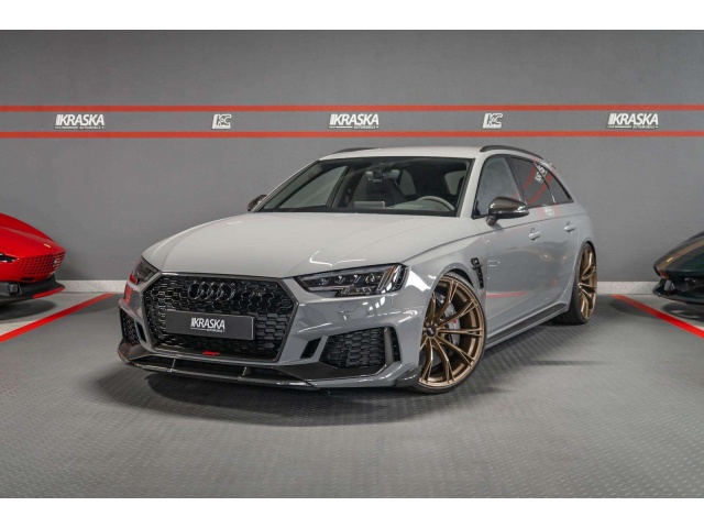 Audi RS4