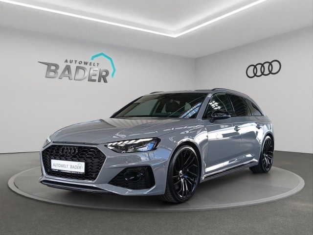 Audi RS4