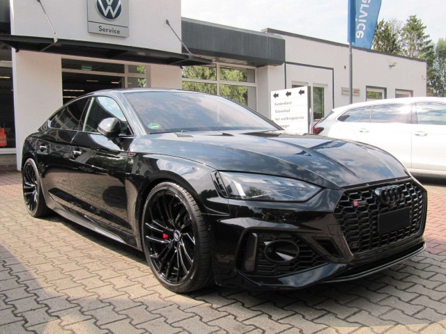 Audi RS5