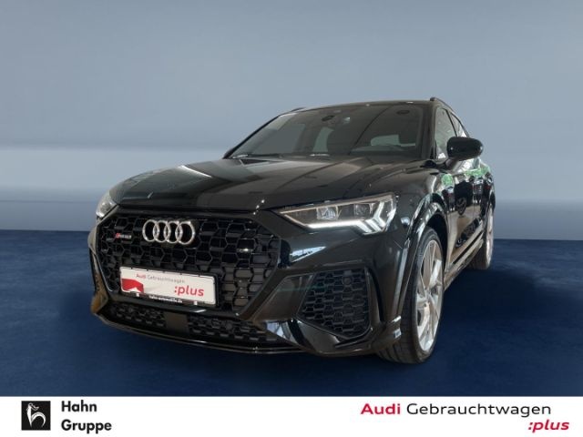 Audi RSQ3