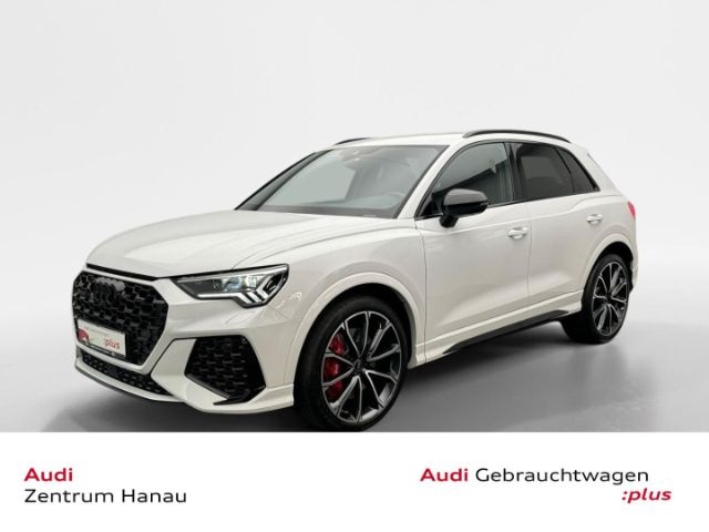 Audi RSQ3