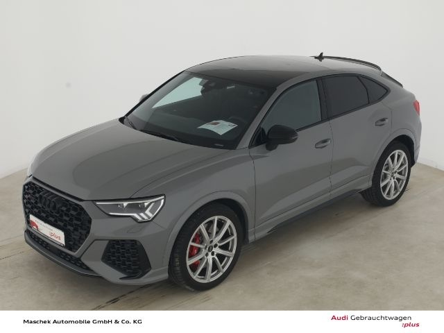 Audi RSQ3