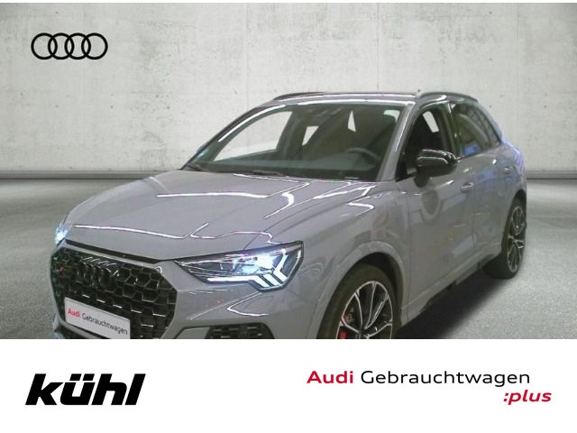 Audi RSQ3