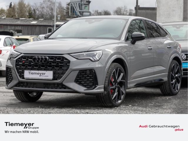 Audi RSQ3