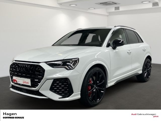 Audi RSQ3