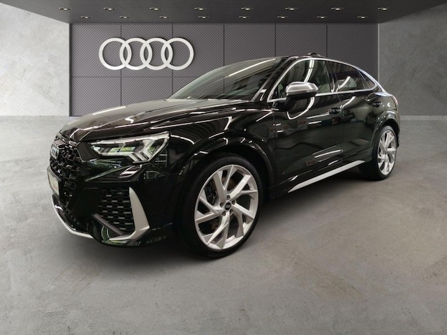 Audi RSQ3