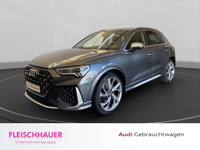 Audi RSQ3