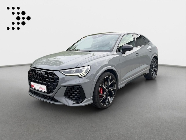 Audi RSQ3