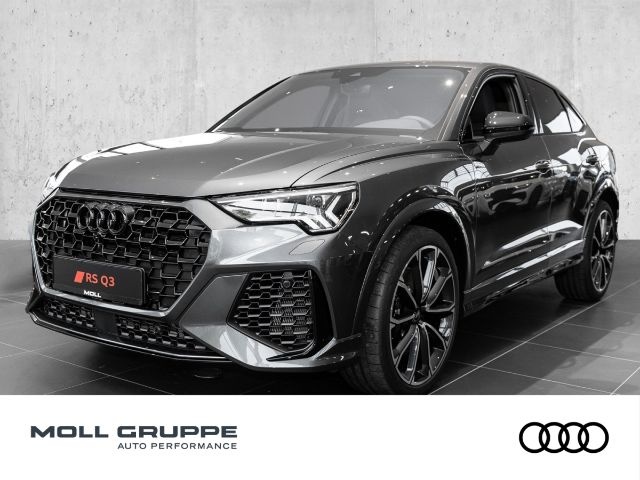 Audi RSQ3