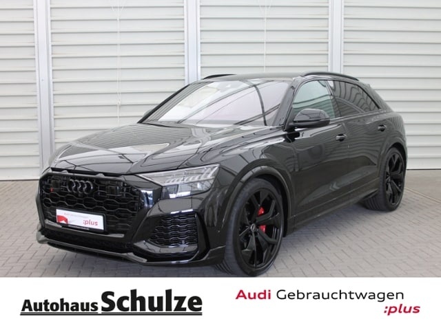 Audi RSQ8