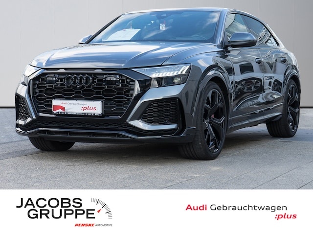 Audi RSQ8