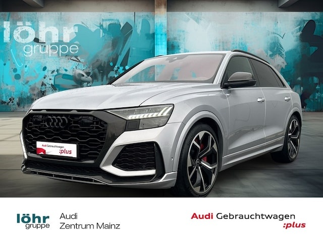 Audi RSQ8