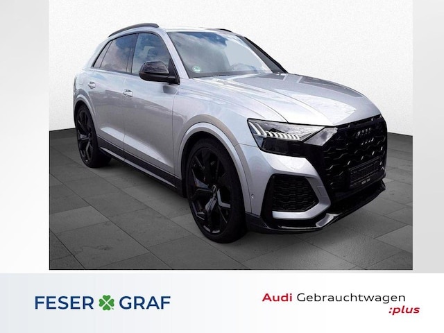 Audi RSQ8