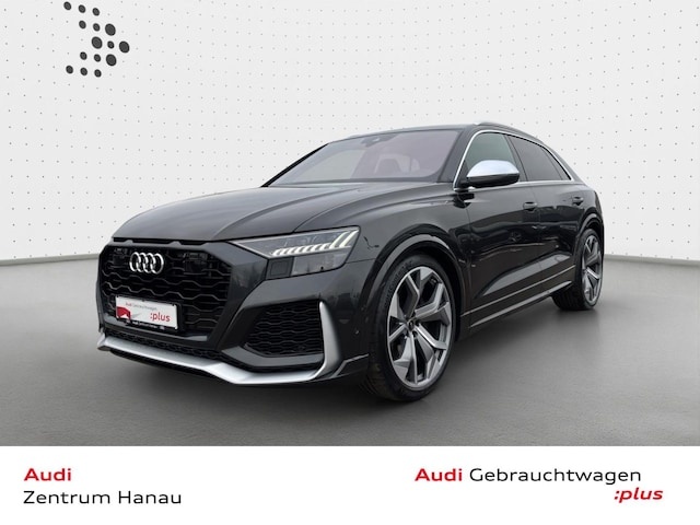 Audi RSQ8