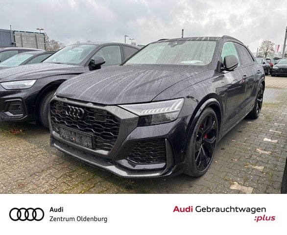 Audi RSQ8