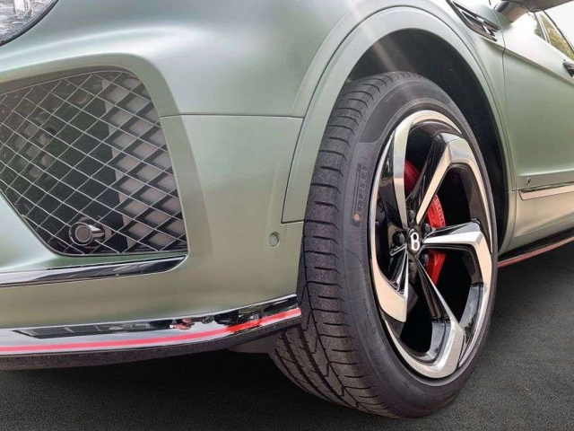 Bentley Bentayga