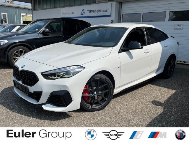 BMW M235