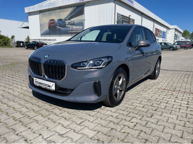 BMW 216