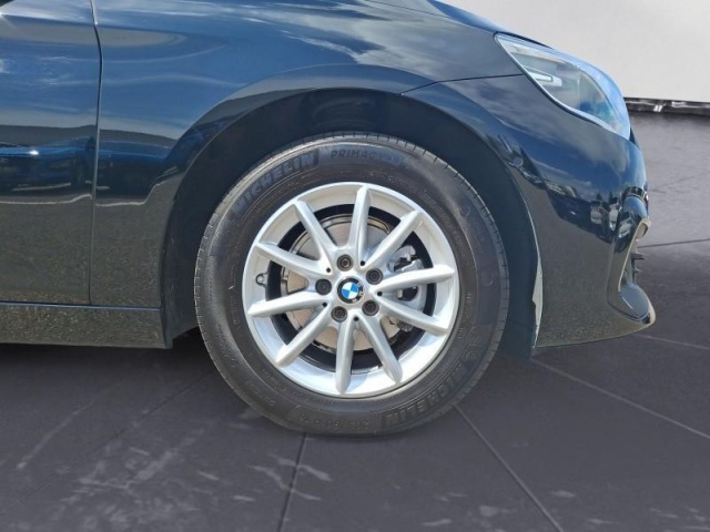 BMW 216