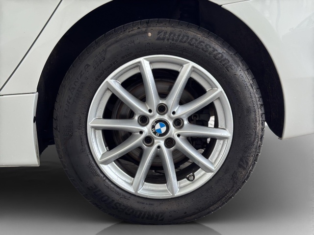 BMW 216