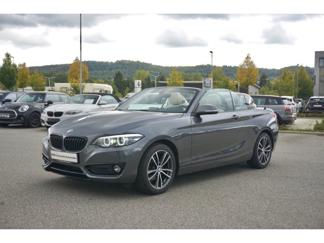 BMW 218