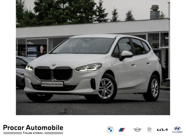 BMW 218