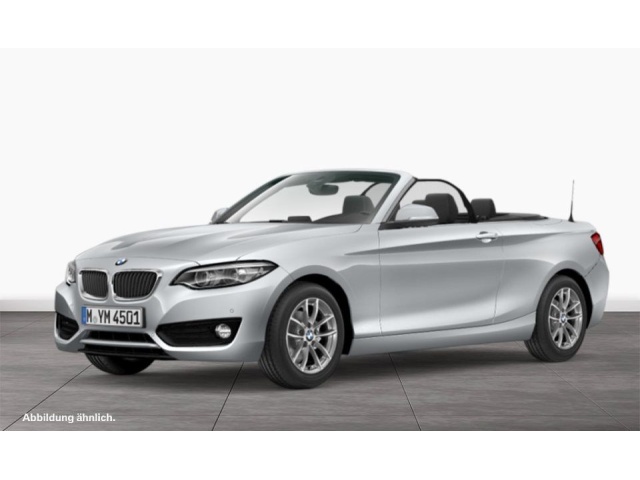 BMW 218