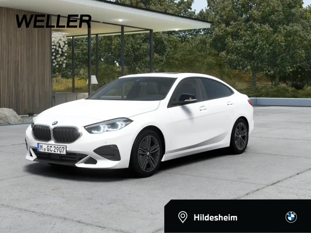 BMW 218