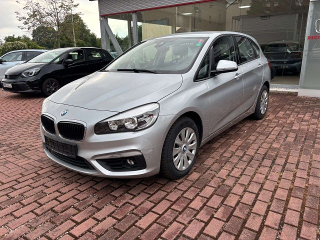 BMW 218