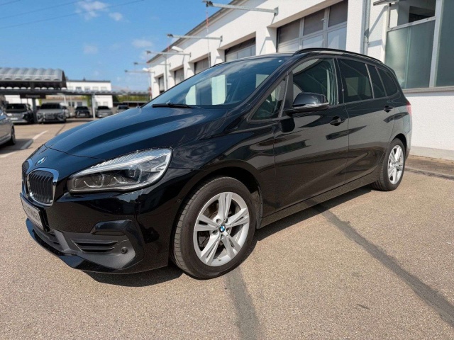 BMW 218