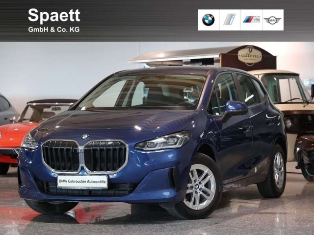 BMW 218