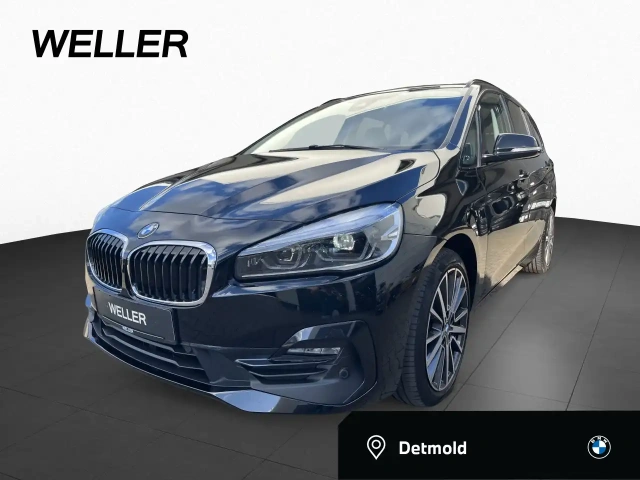 BMW 218