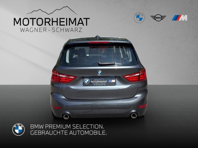 BMW 218