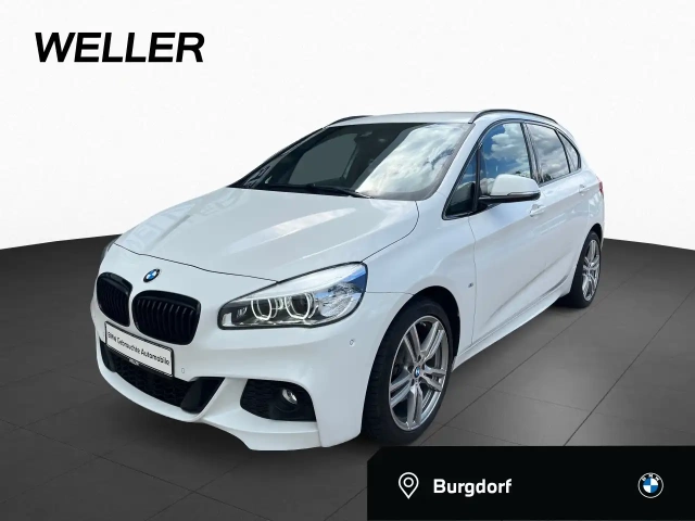 BMW 220