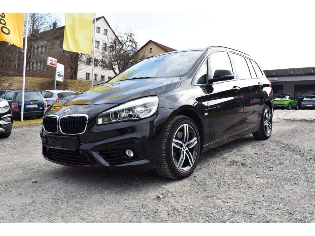BMW 220