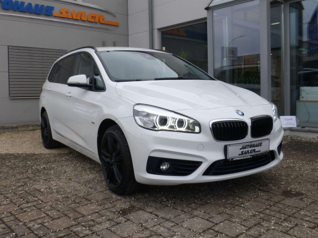 BMW 220